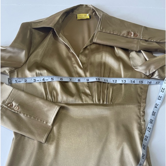 BCX gold satin blouse size S stunning worn only once and dry cleaned - Picture 4 of 7